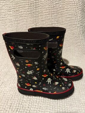 BOGS Kids Black Space-Print Rain Boots with Red Trim